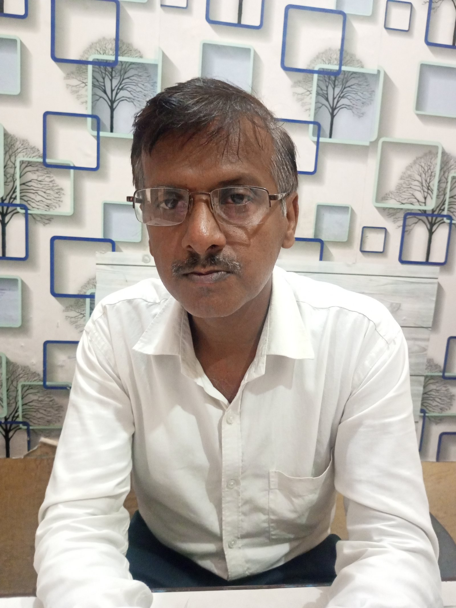 Kamlesh Chandra  - Director Photo